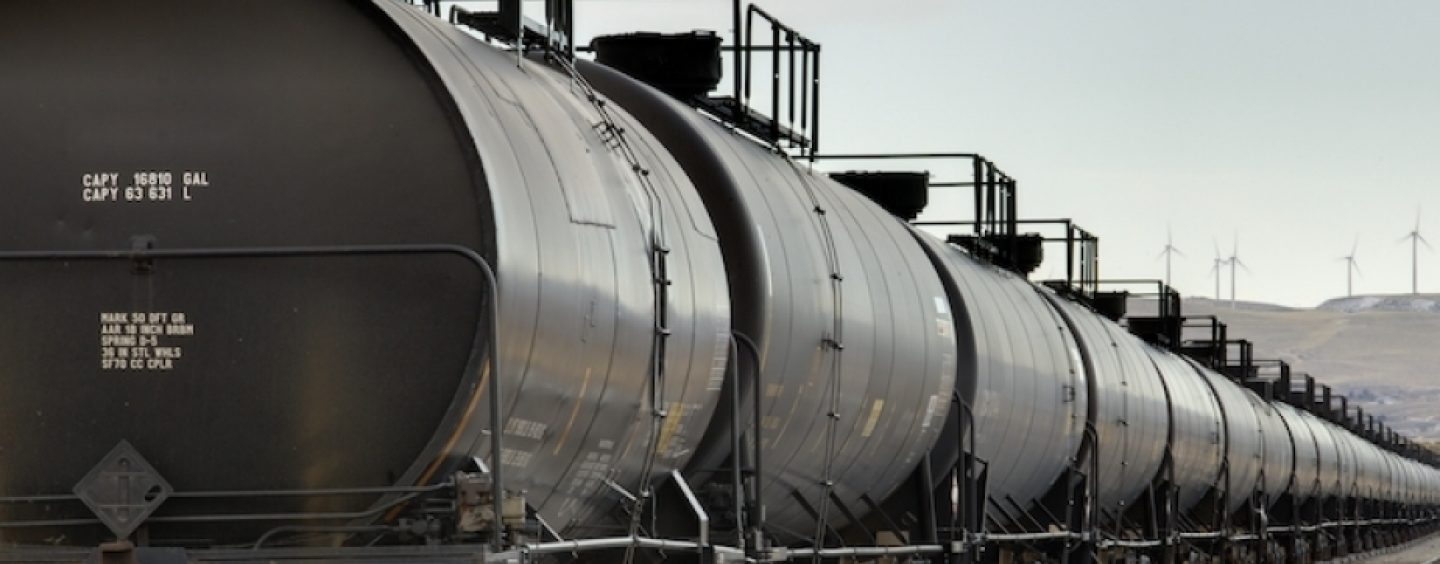 Azerbaijan Eyes Supplying Oil to Armenia in ‘Unprecedented’ Move