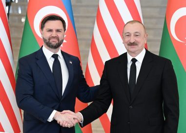 Aliyev, Vance Say U.S.-Azerbaijan Relations Reach New Level