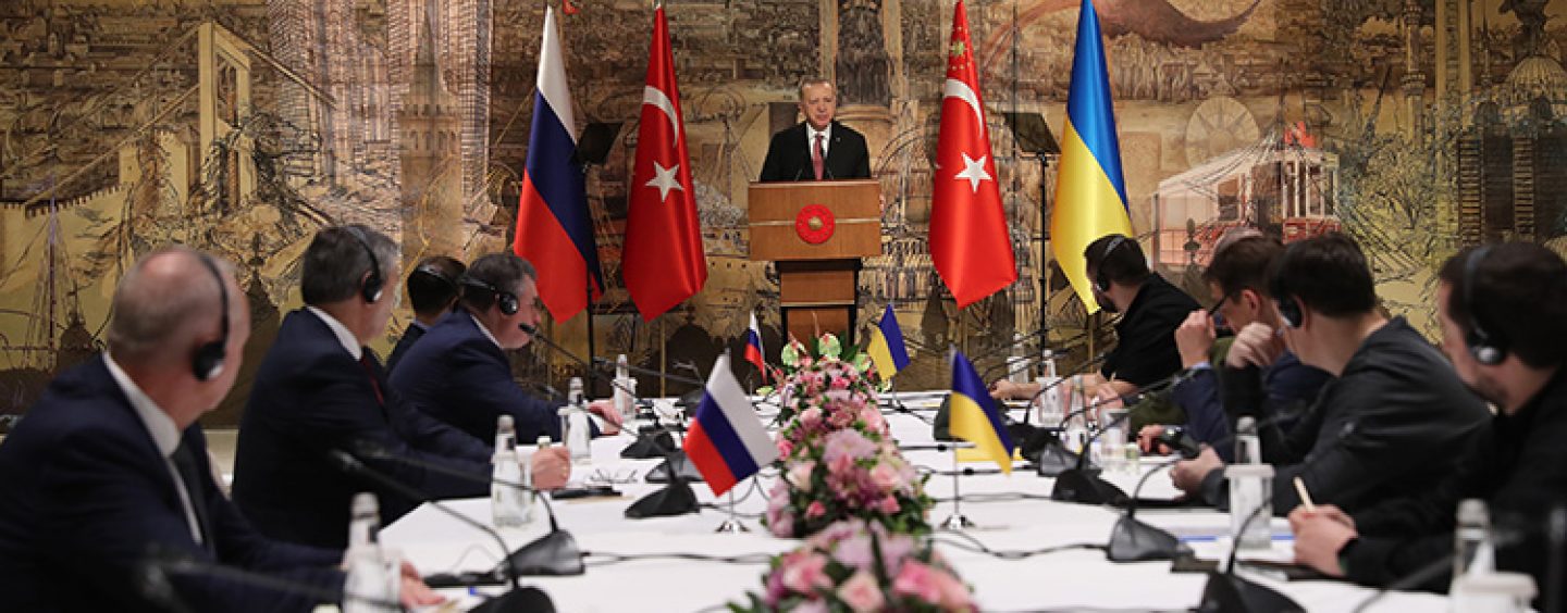Turkish President Calls for Russia-Ukraine Cease-fire Ahead of Istanbul Peace Talks